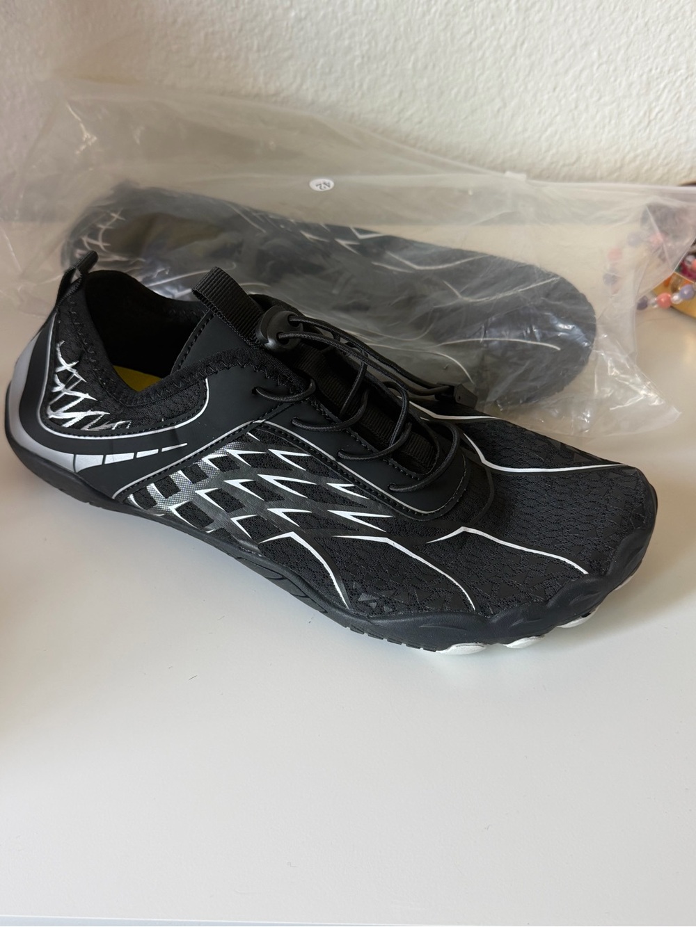 Men's Black Water Shoes size 9 new